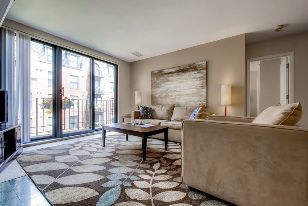 Global Luxury Back Bay Apartment
