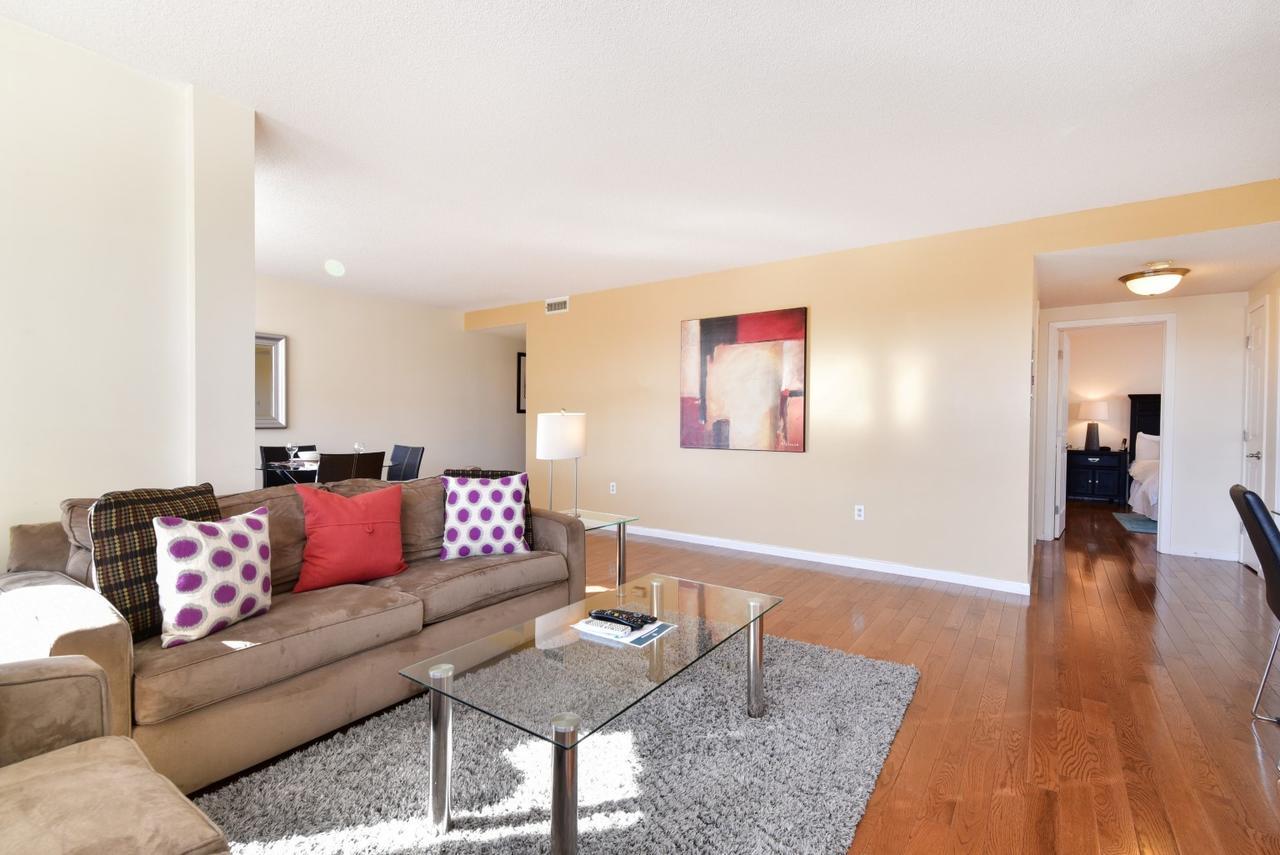 Global Luxury Back Bay Apartment