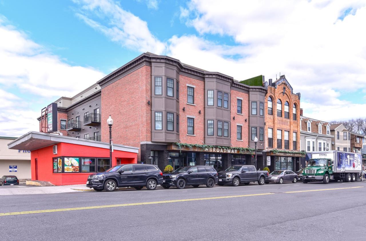 Global Luxury South Boston