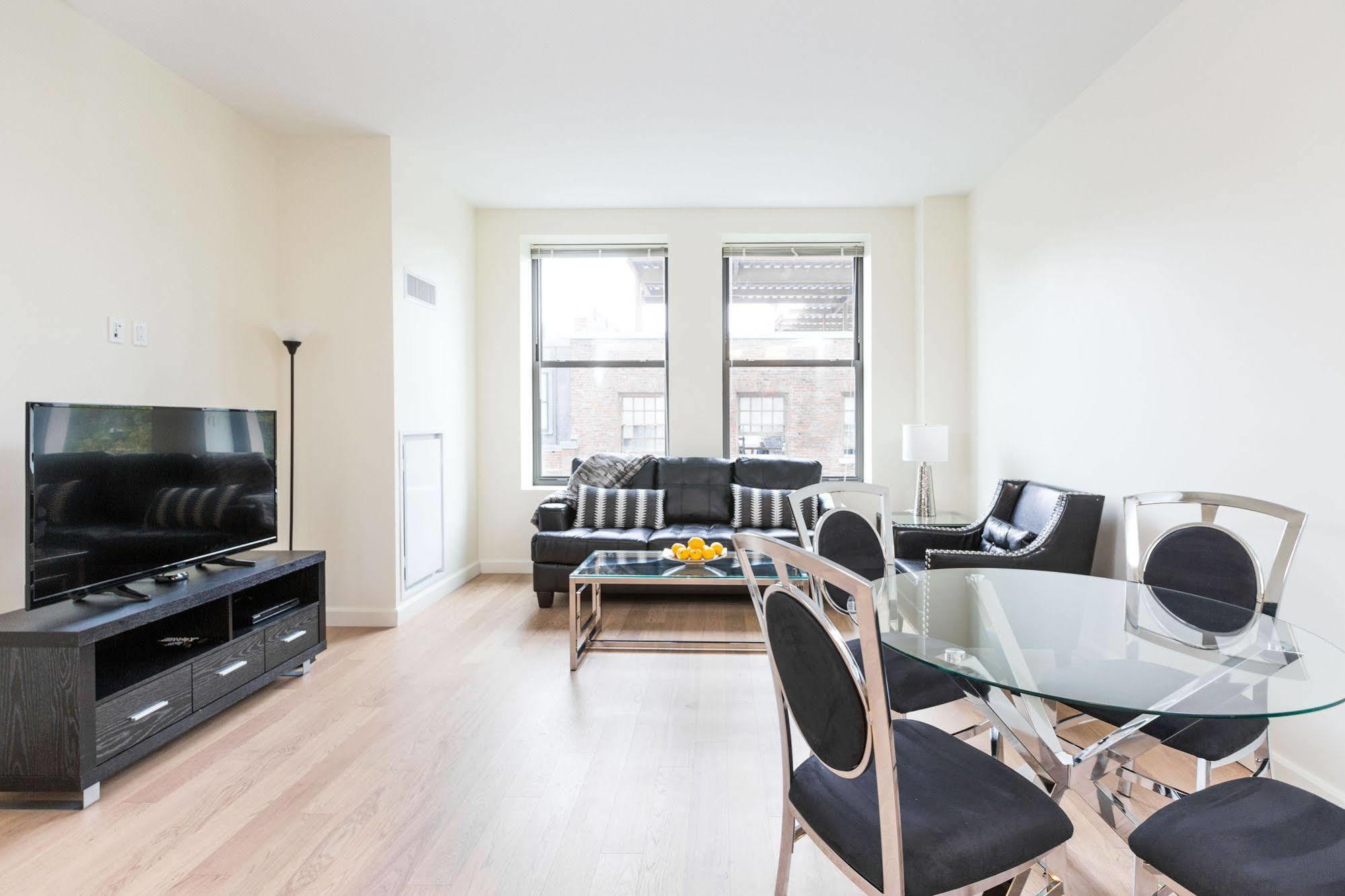 Harbor View Luxury Suites Apartment *