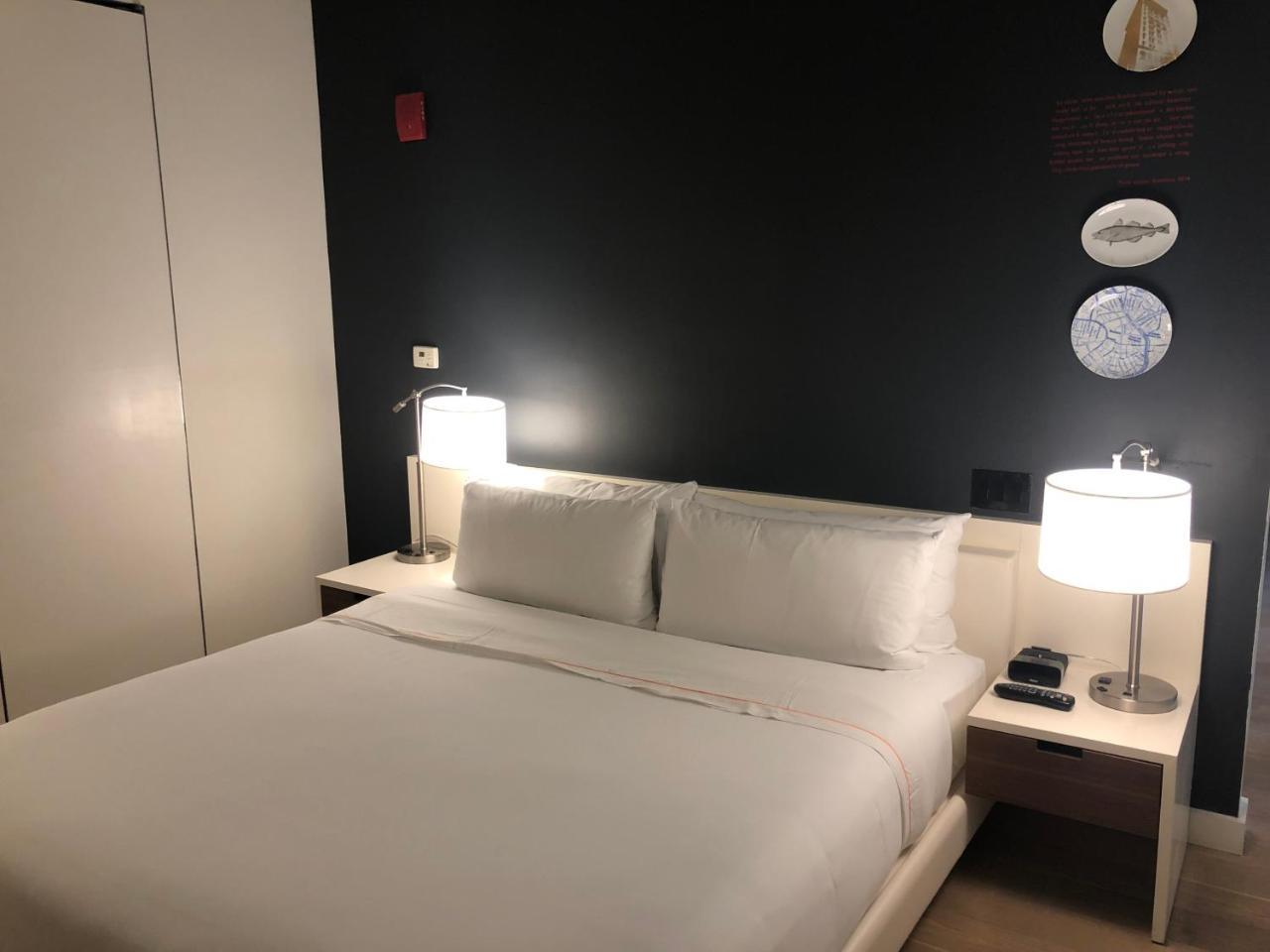 Ames Hotel, Curio Collection By Hilton 5* Boston