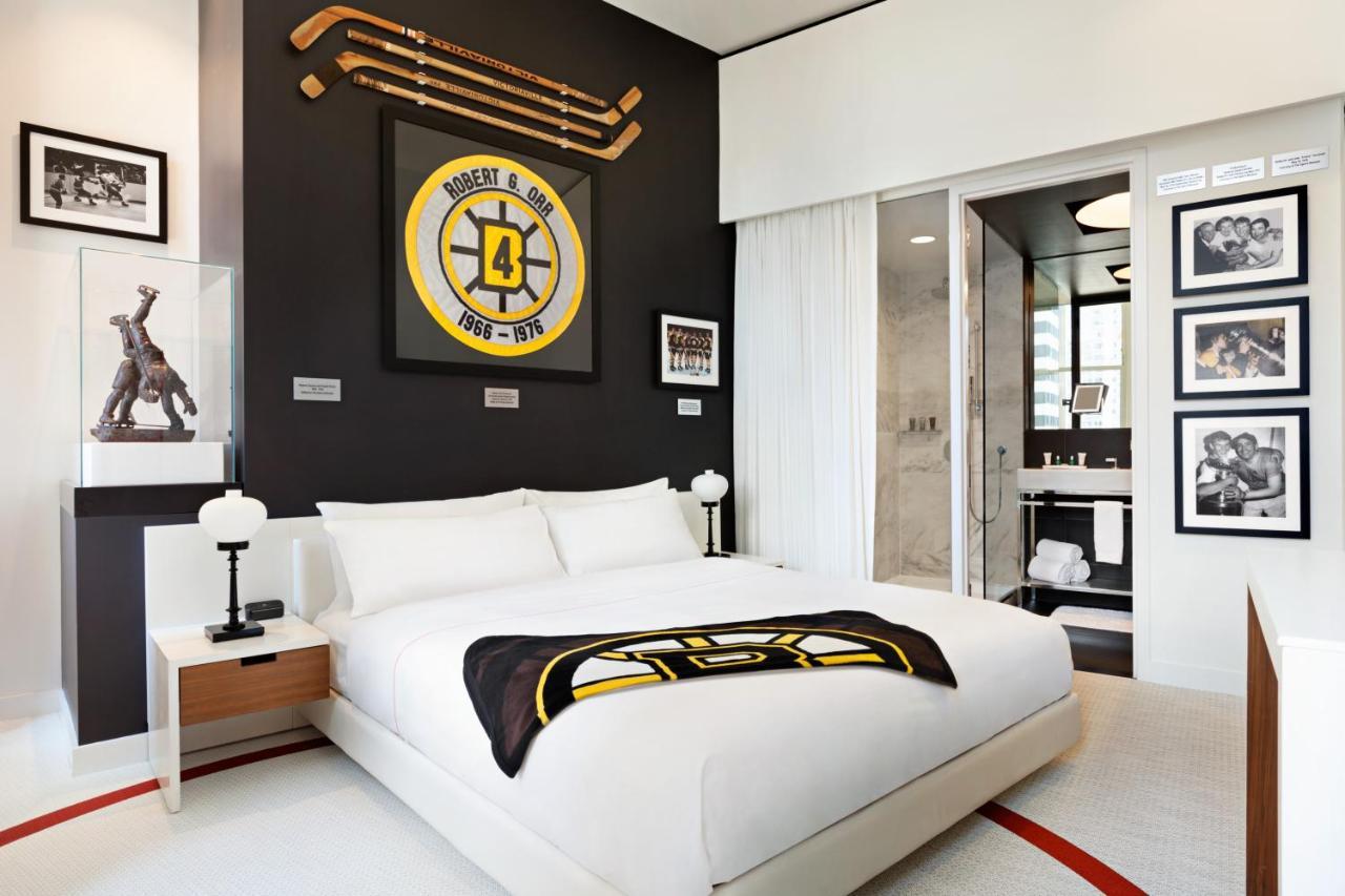 Ames Hotel, Curio Collection By Hilton Hotel
