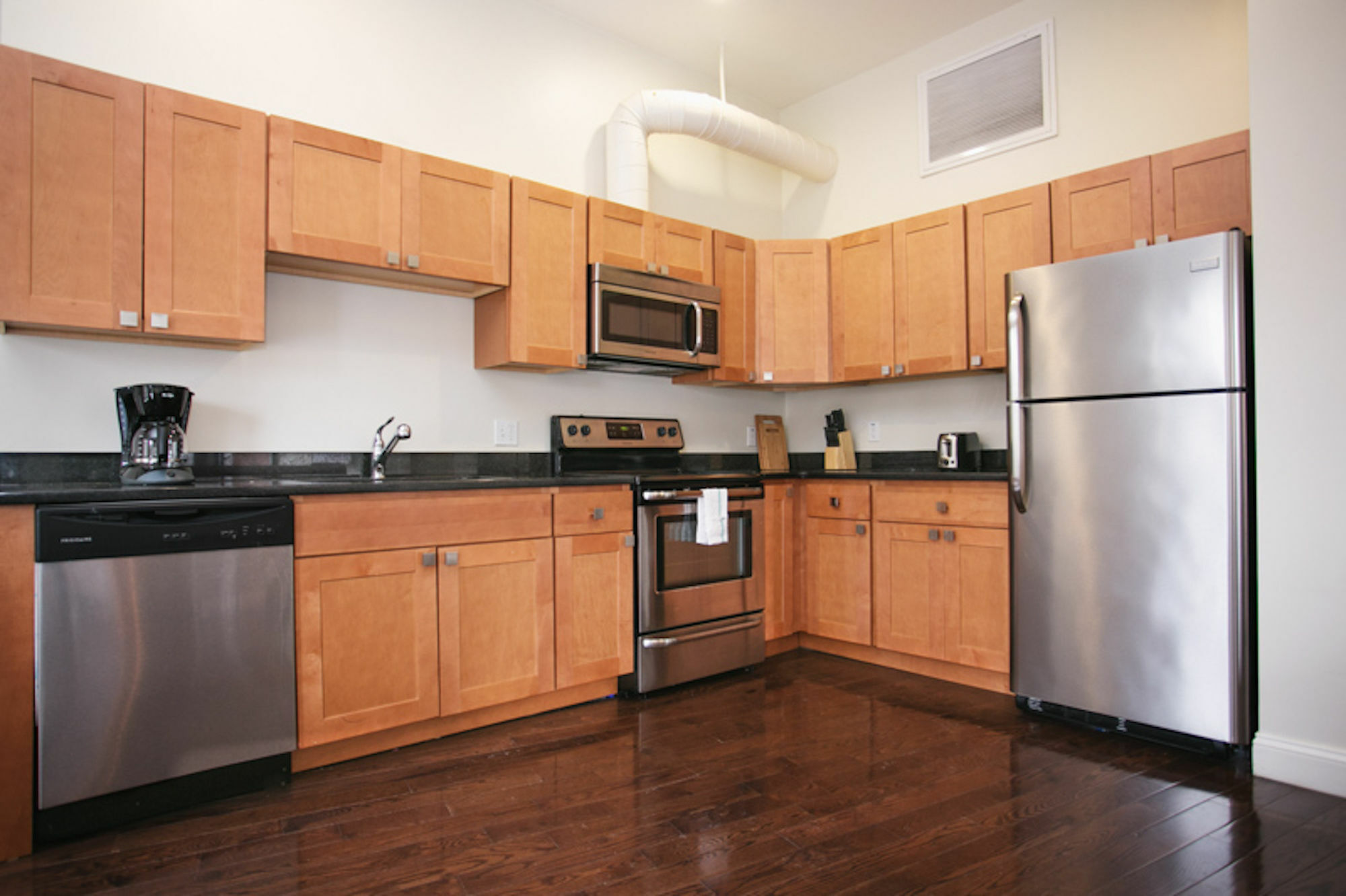 Apartment Bright 2br In Downtown Crossing By Sonder