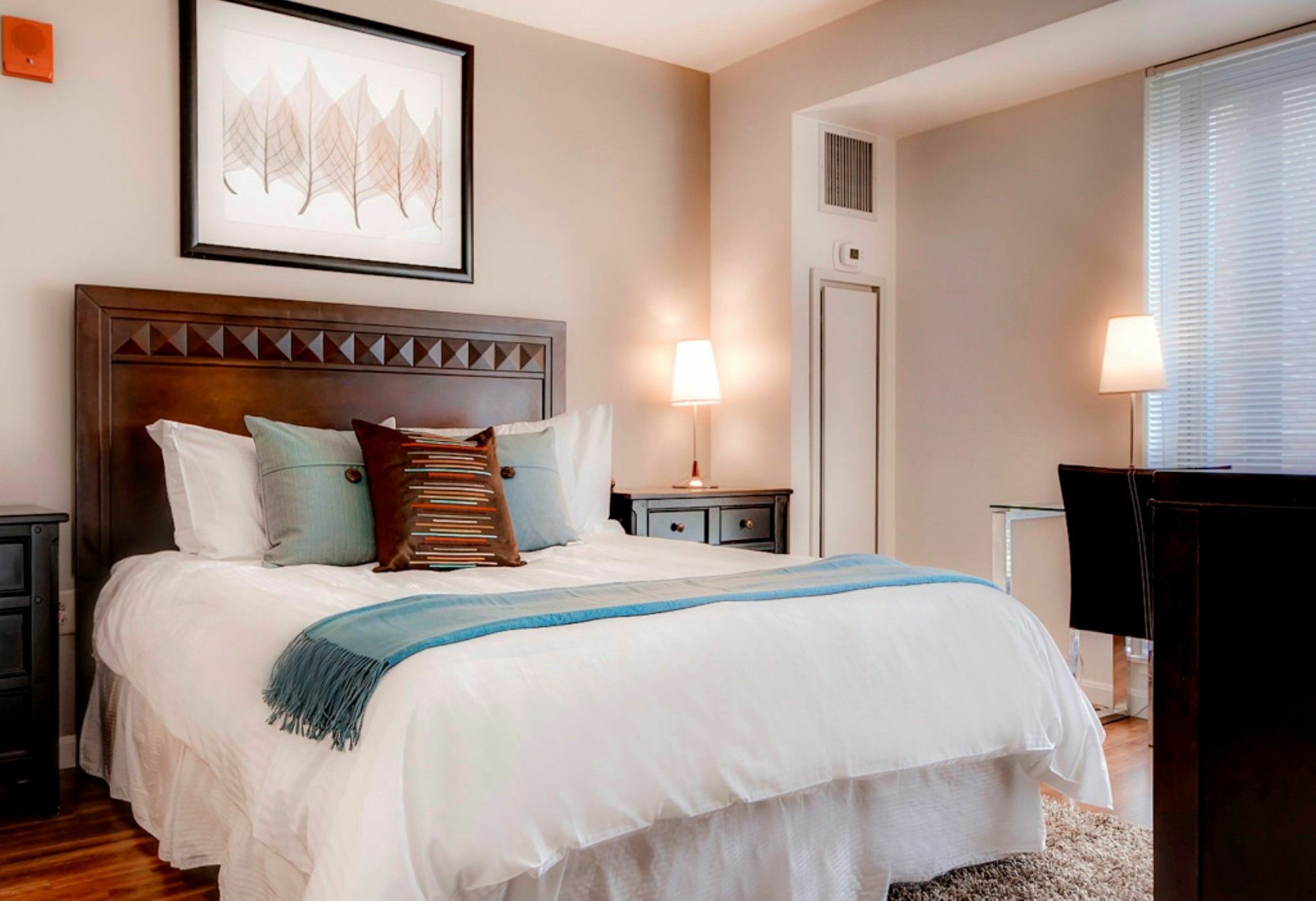 Global Luxury At Fenway Park South