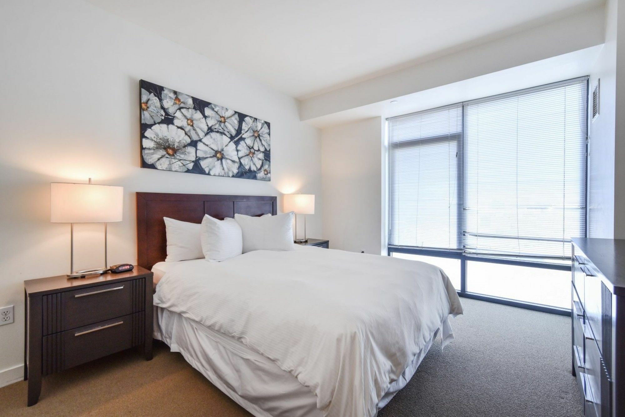 Global Luxury At Kenmore Square * Boston