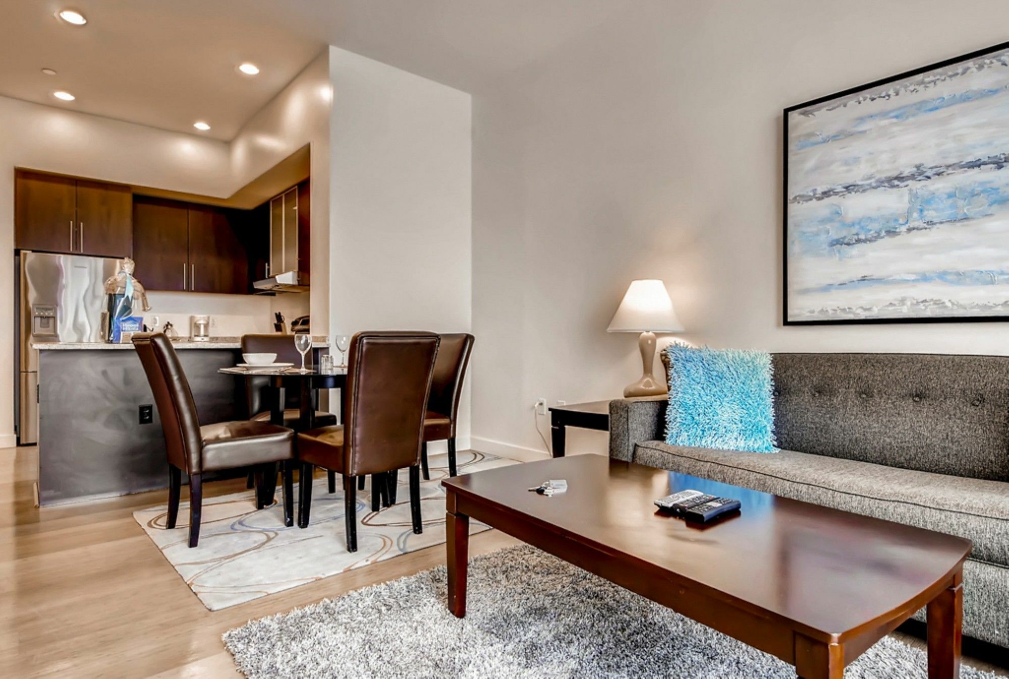Global Luxury At Kenmore Square Apartment Boston