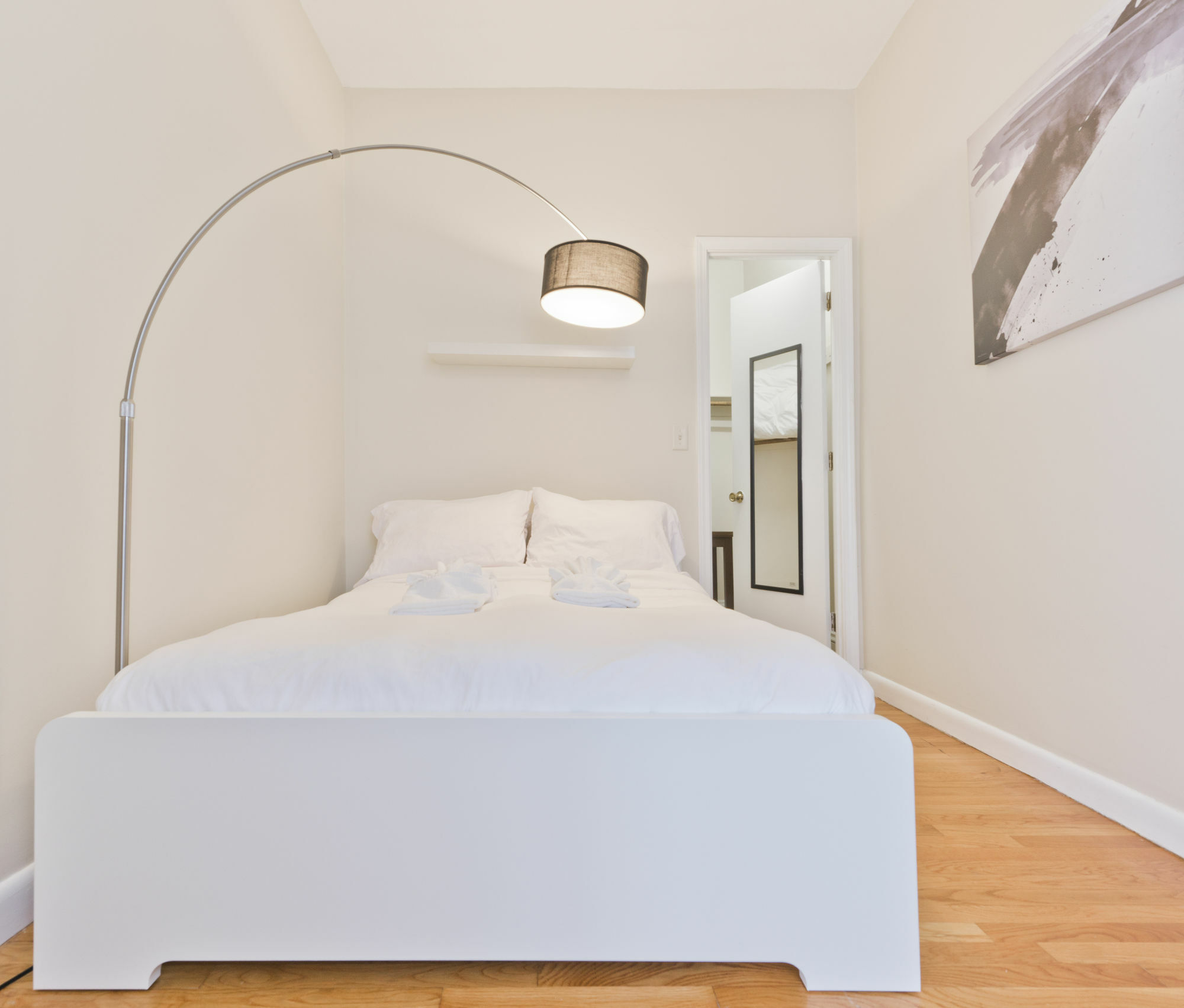1br In Back Bay By Sonder