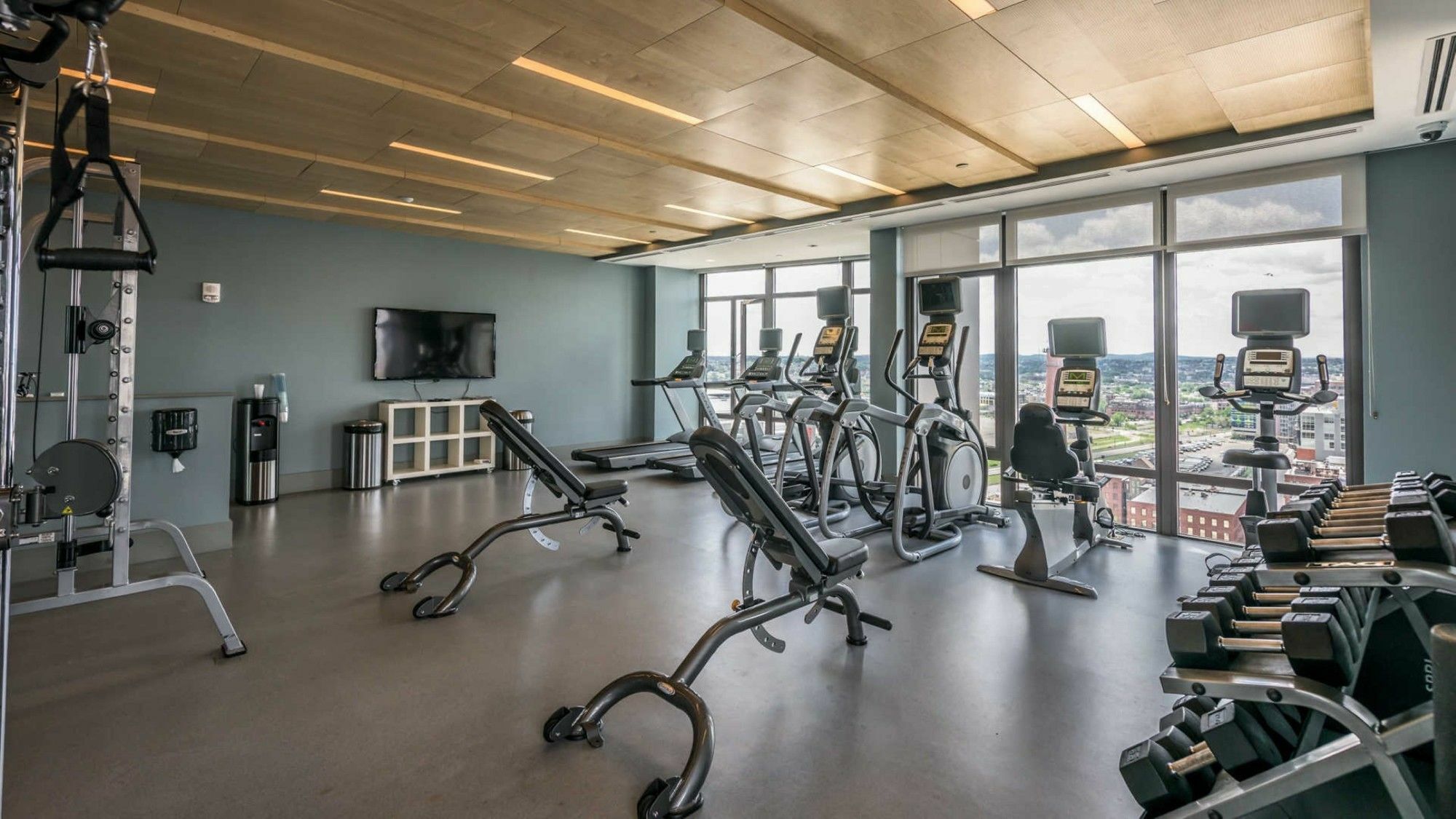 Global Luxury At Seaport Apartment *