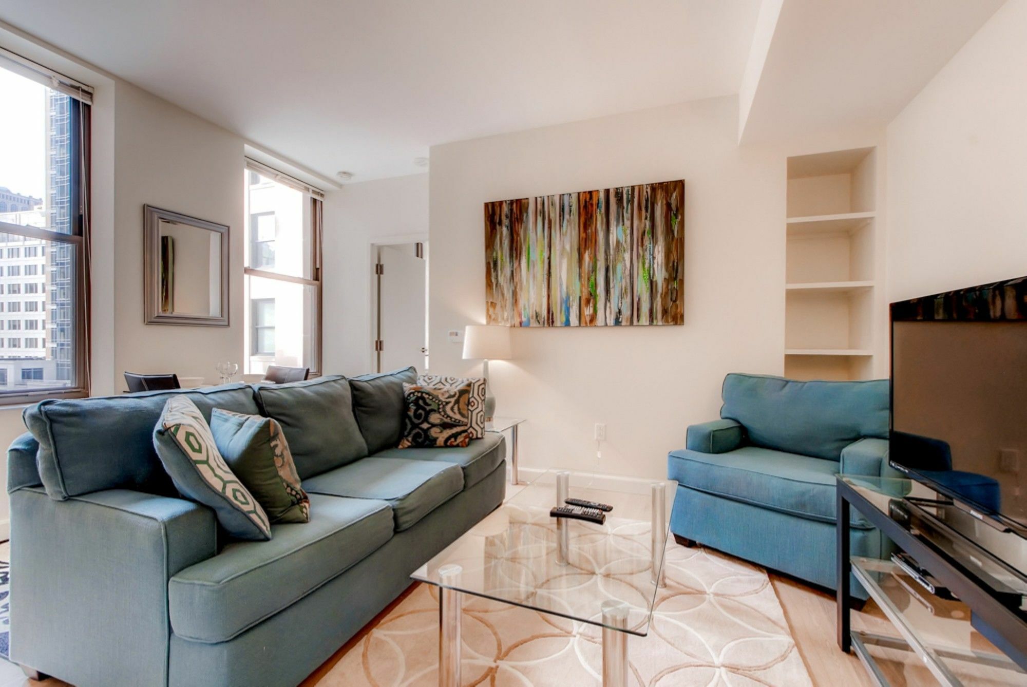 Global Luxury At Bay Village Boston