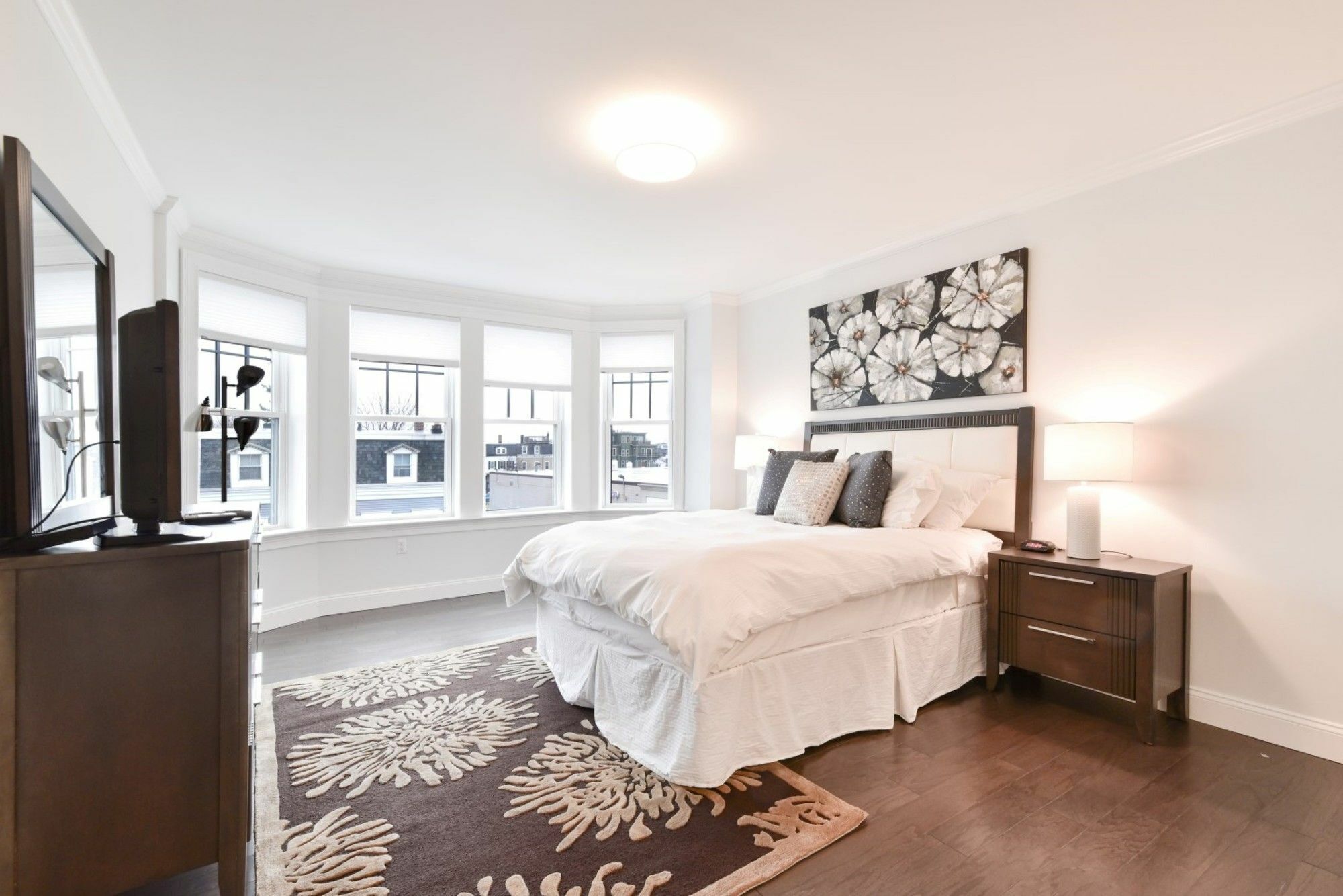 Global Luxury South * Boston