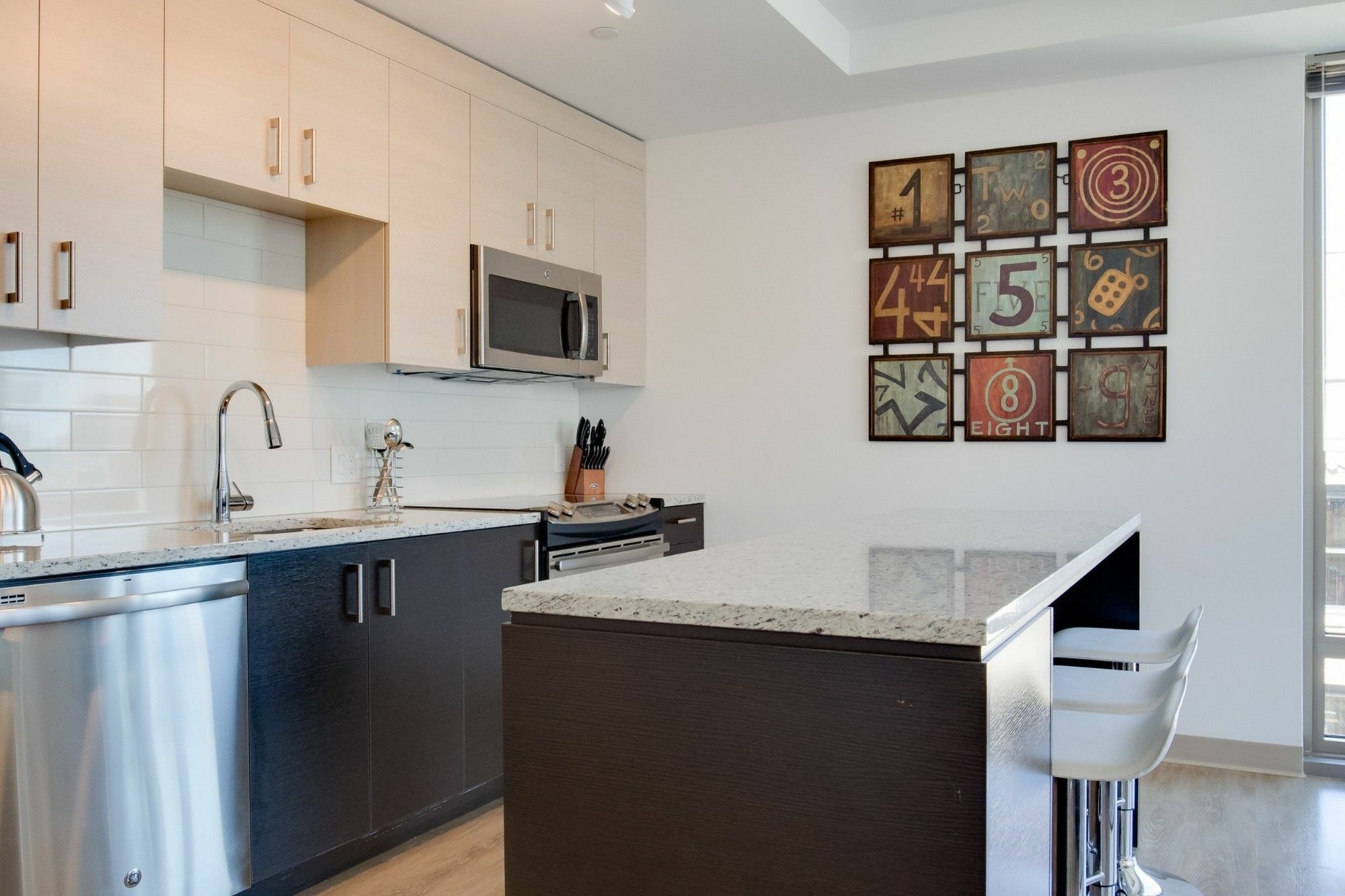Global Luxury At The Theater District Apartamento