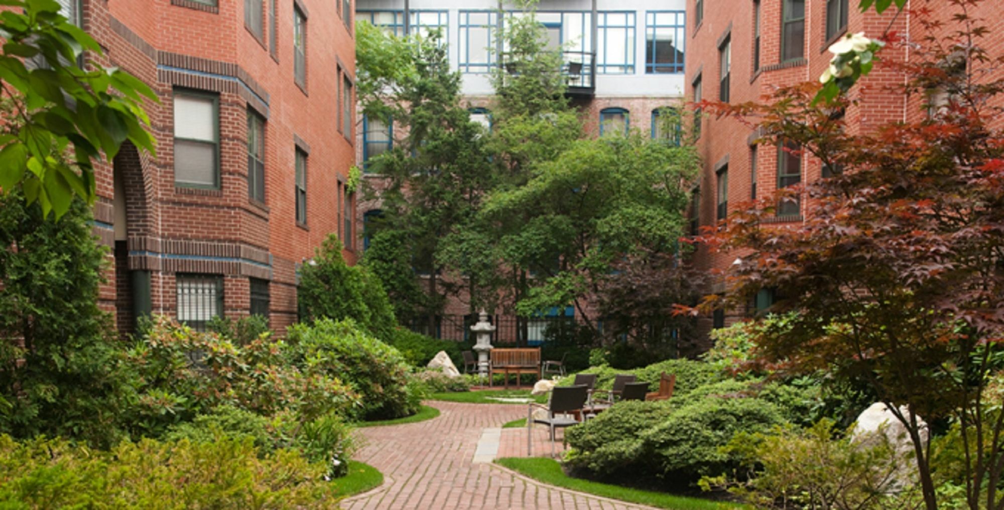 Global Luxury Back Bay Apartment Boston