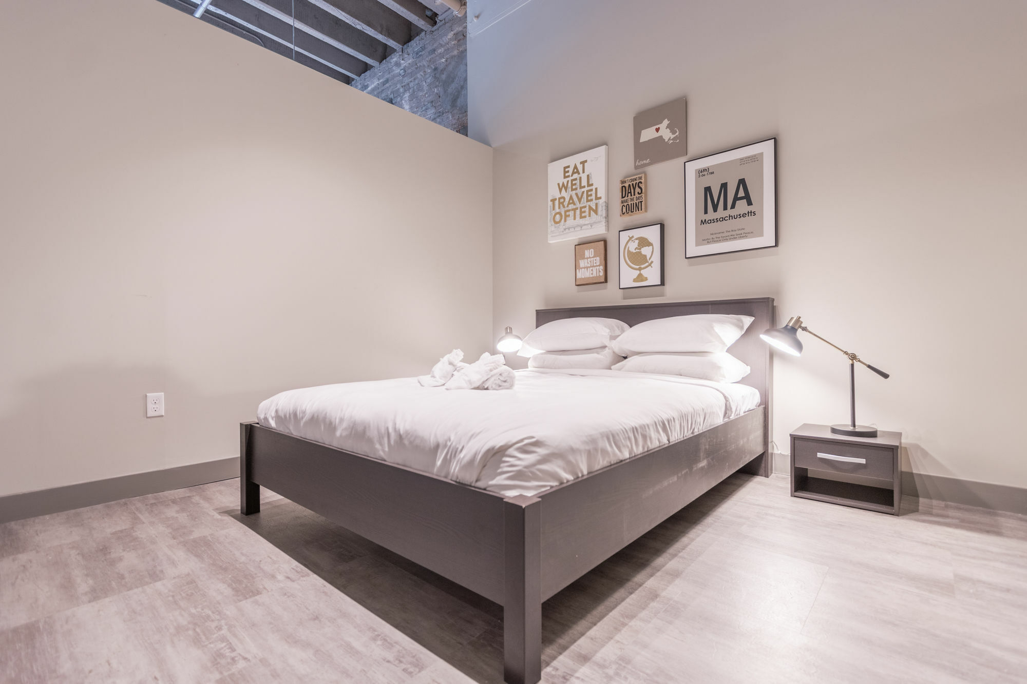 Industrial 1br In Downtown Crossing By Sonder Boston