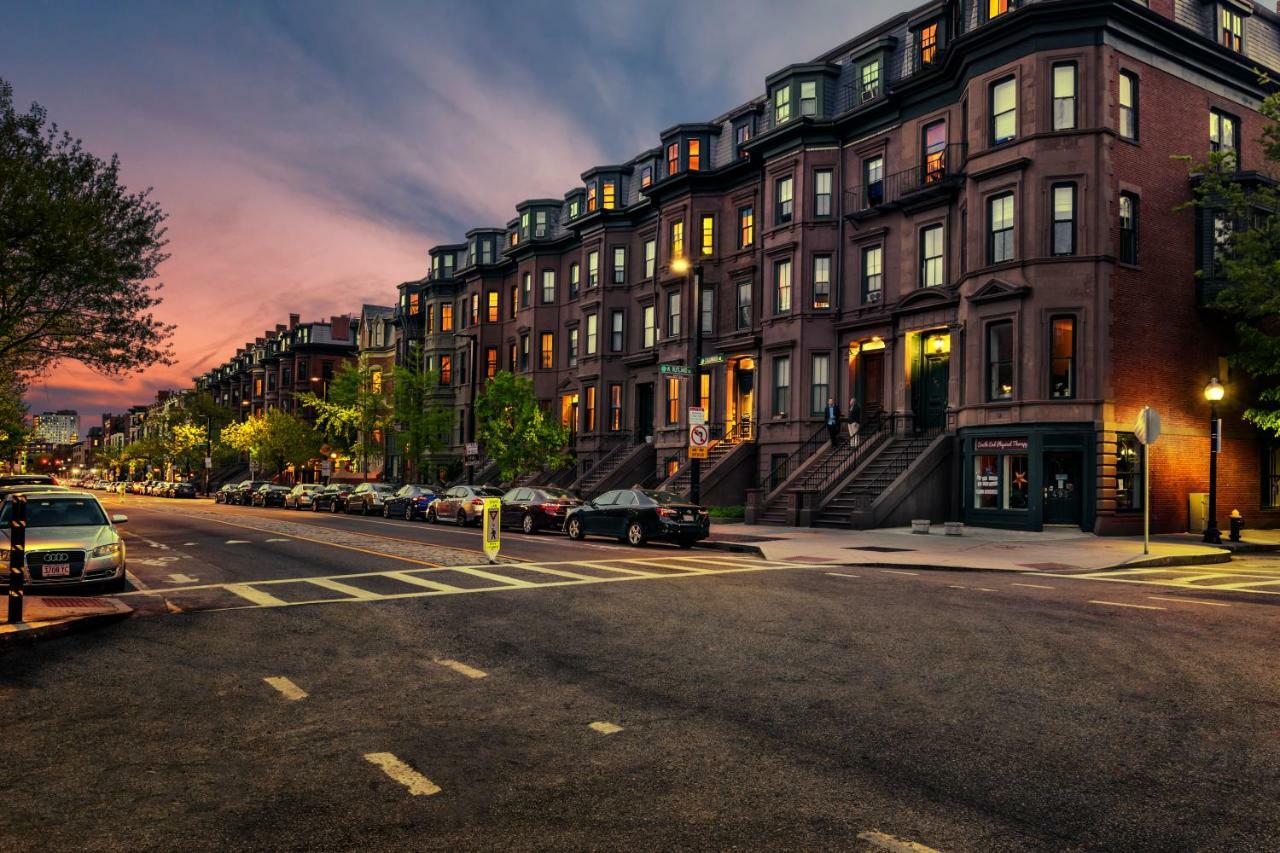 Beautiful 2bedroom In The South End - Garden Unit Apartamento