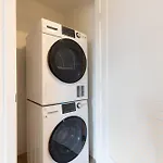 Luxury Apt With Kitchen & Gym - Idl-248