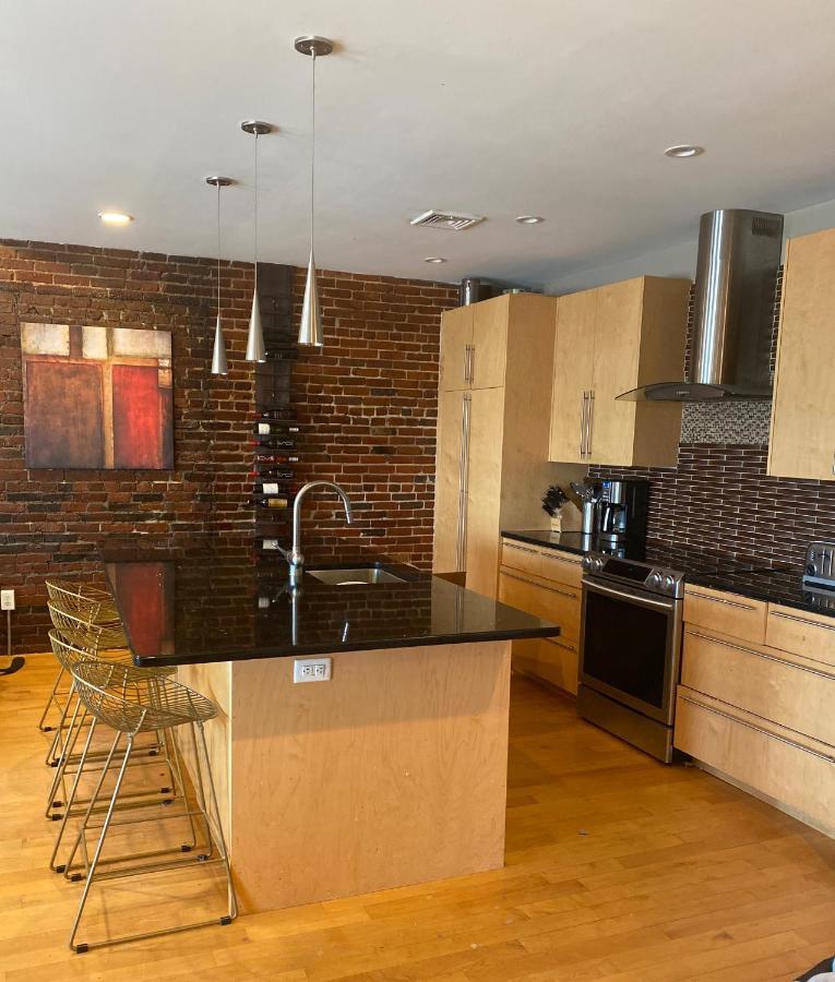 Apartamento North End Harbor View Condo. Free Parking *