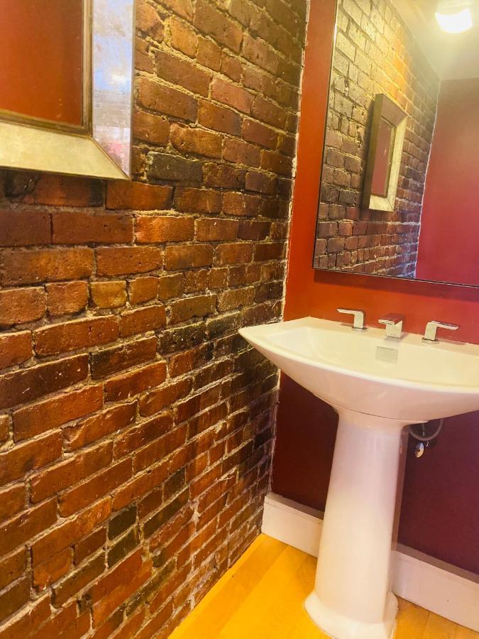 Apartamento North End Harbor View Condo. Free Parking