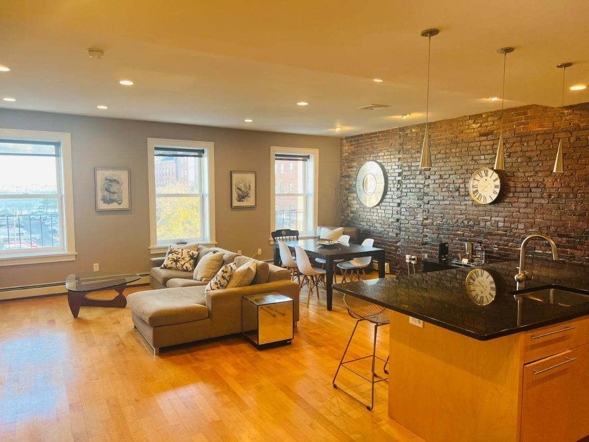 Apartamento North End Harbor View Condo. Free Parking *