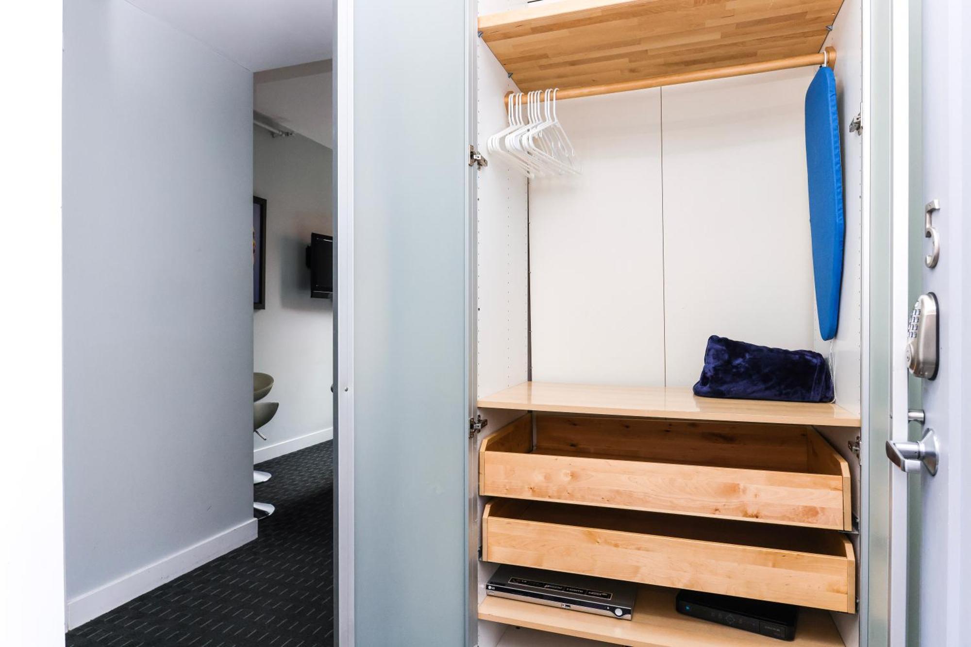 Cozy & Stylish Newbury Street Studio, #9 Apartamento