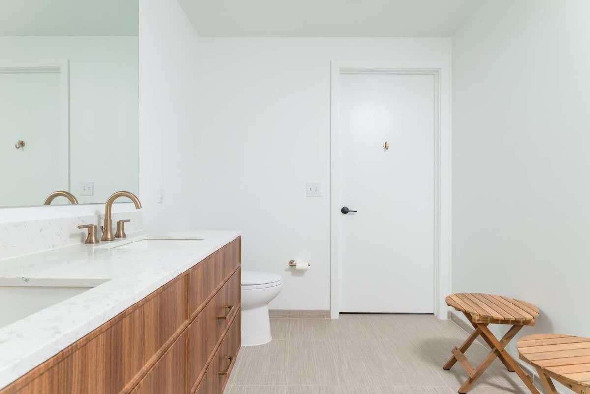 Apartamento Back-bay 2br W Roof Gym Parking *