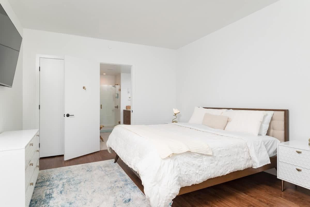 Back-bay 2br W Roof Gym Parking Apartamento