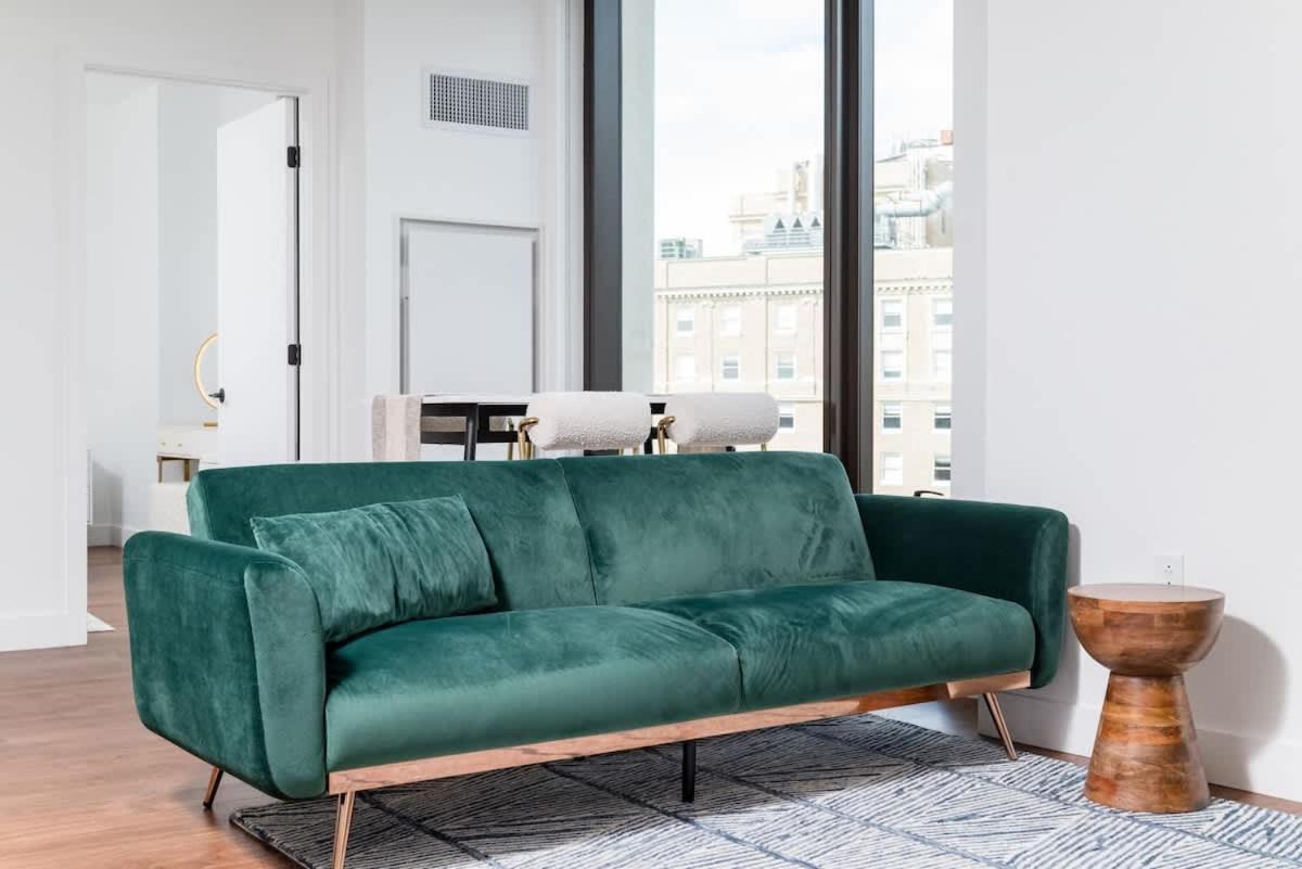 Back-bay 2br W Roof Gym Parking Apartamento *