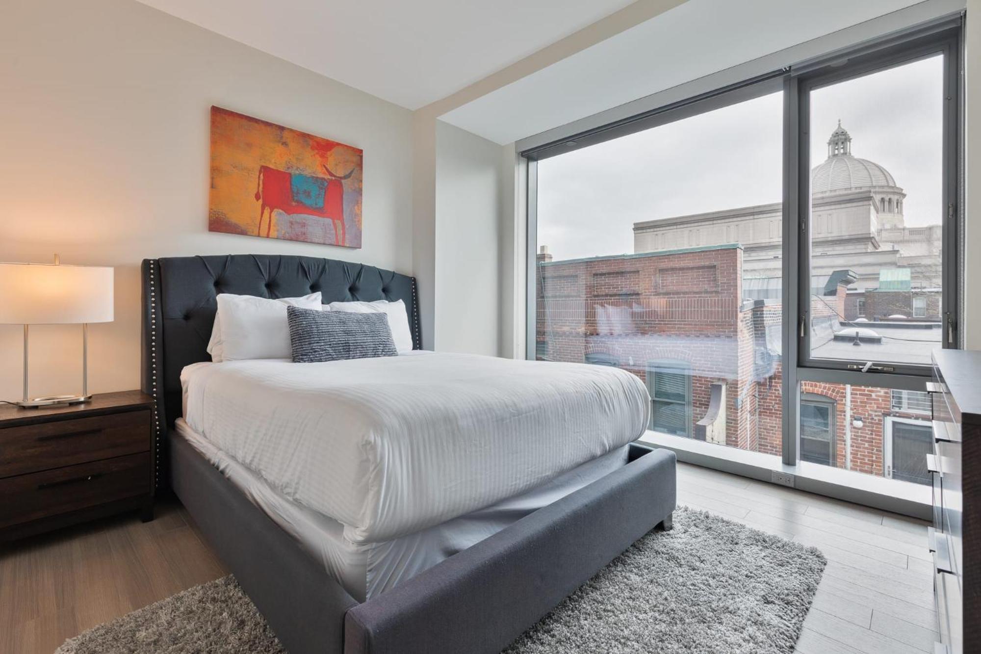 Modern Back Bay *
