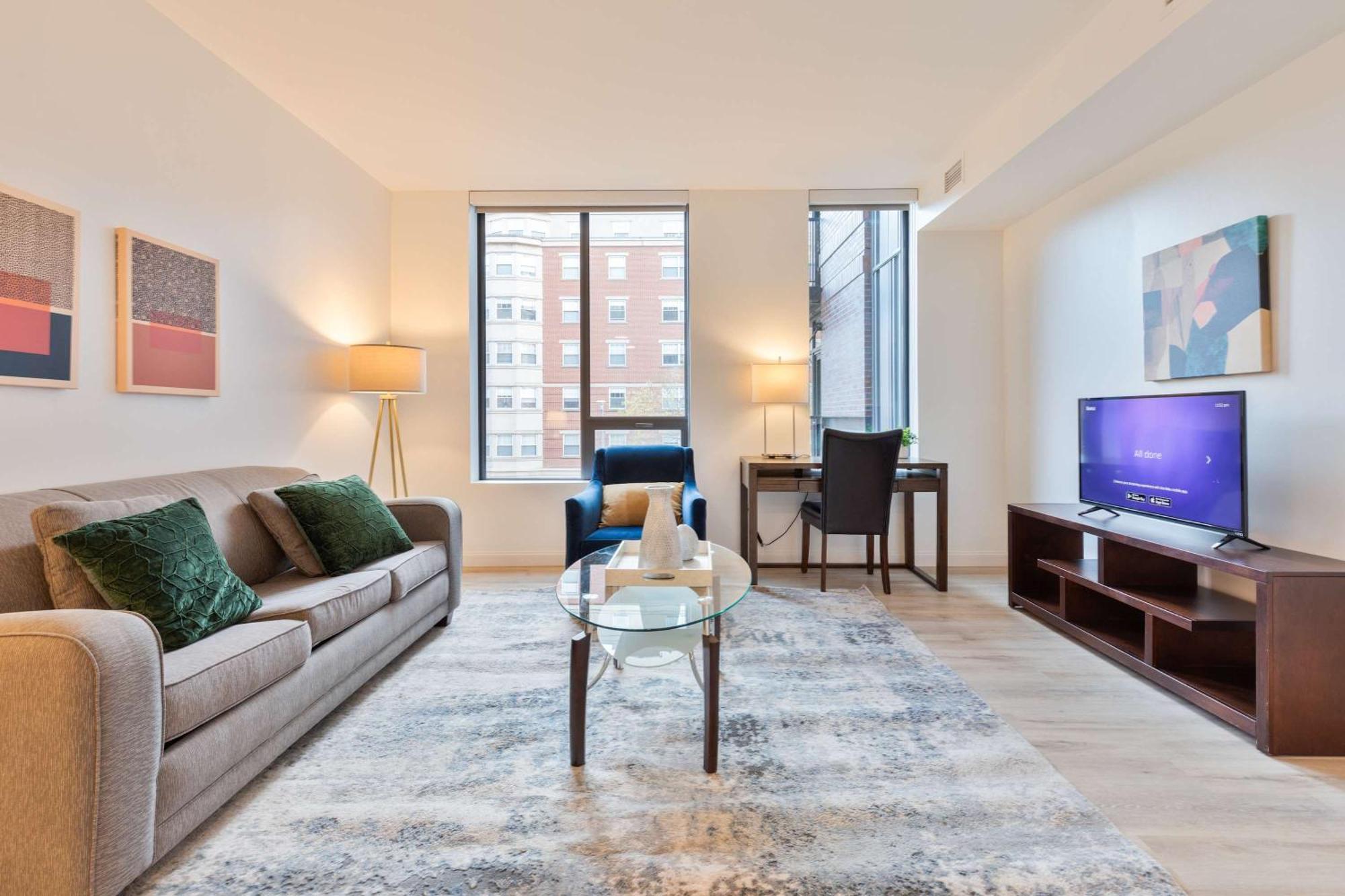 Apartment Luxury With Kitchen & Gym - Idl-248 *