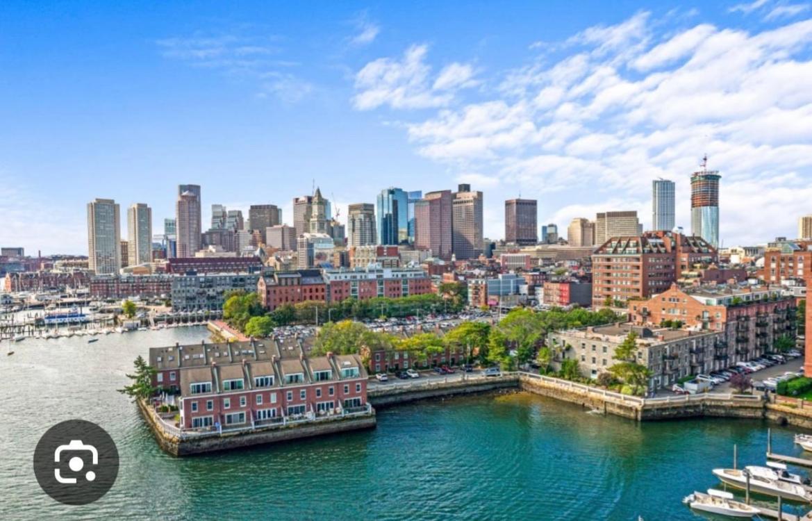North End Harbor View Condo. Free Parking Apartamento *