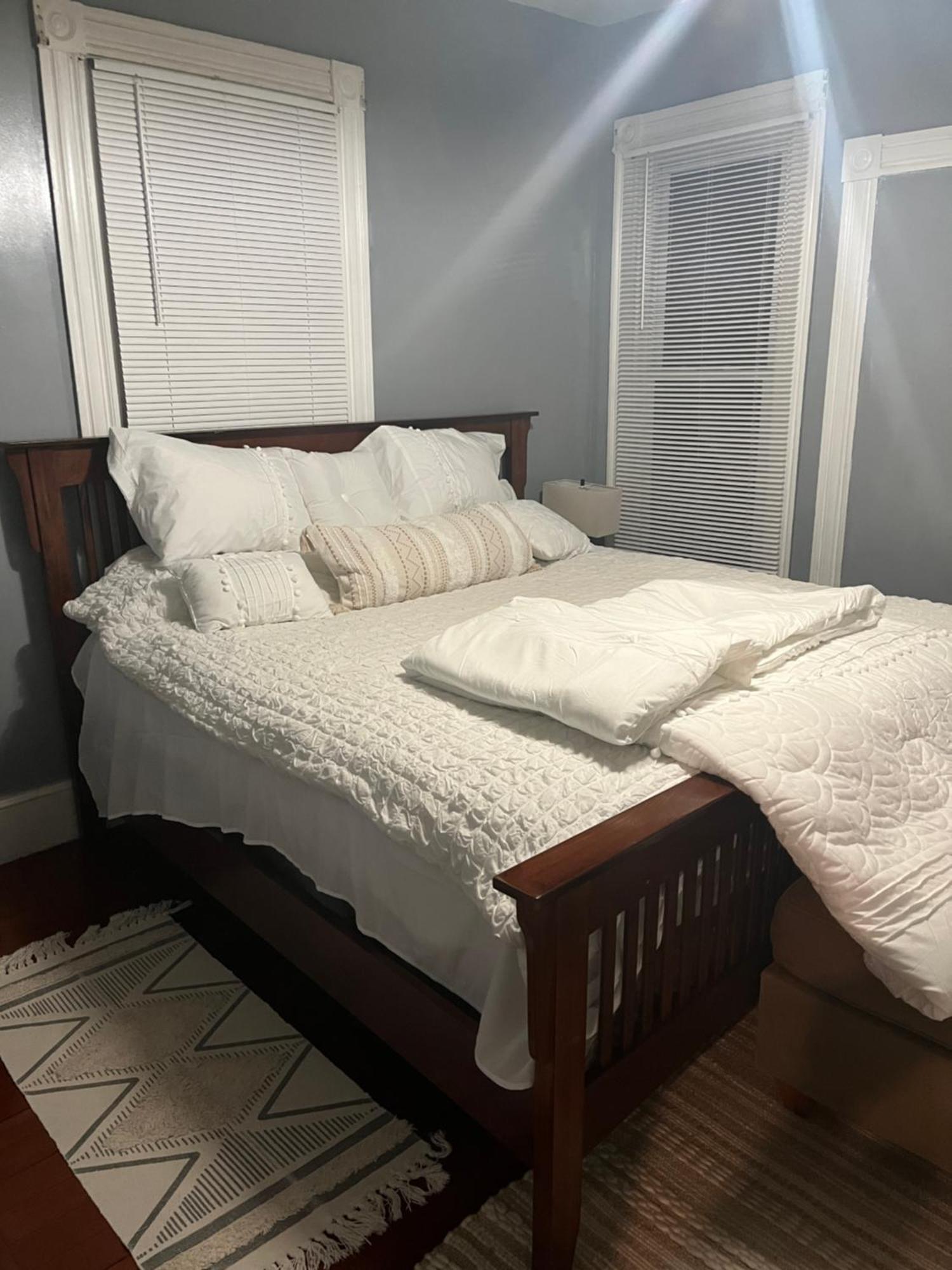Apartamento Quiet Two Bedroom In Convenient Location *