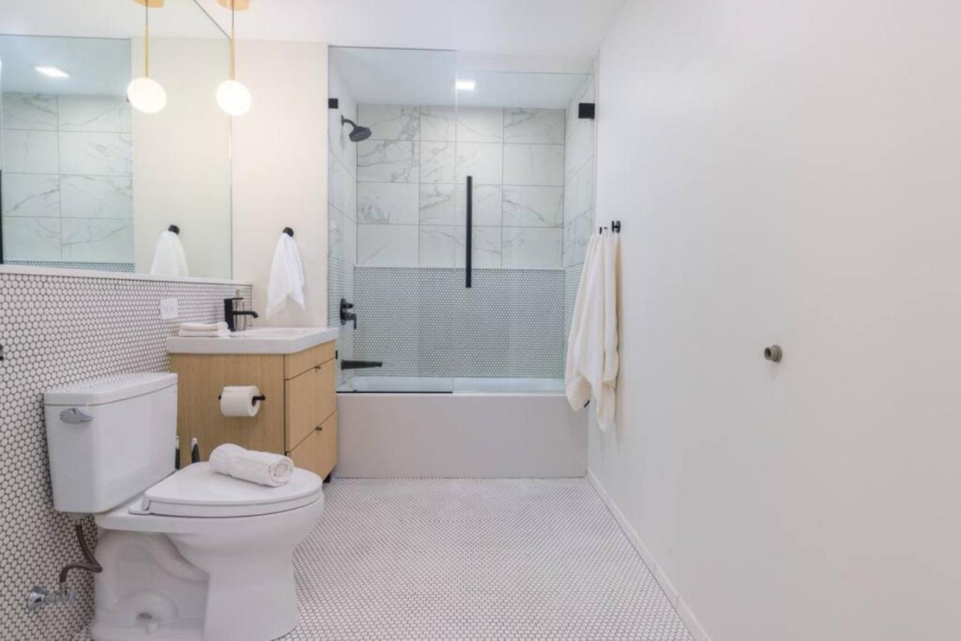 Apartment New Gorgeous 2br Mission Hill