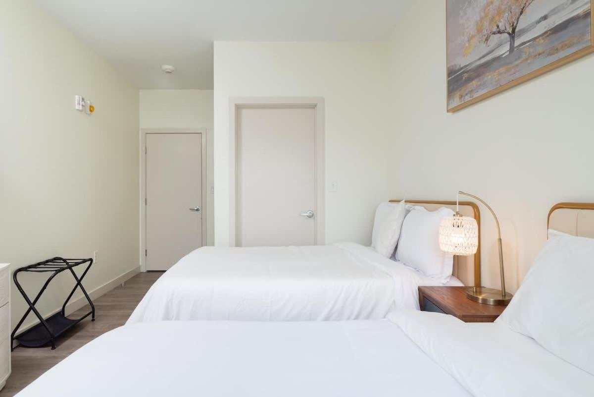 Apartamento North End 2br W Pool & Gym *