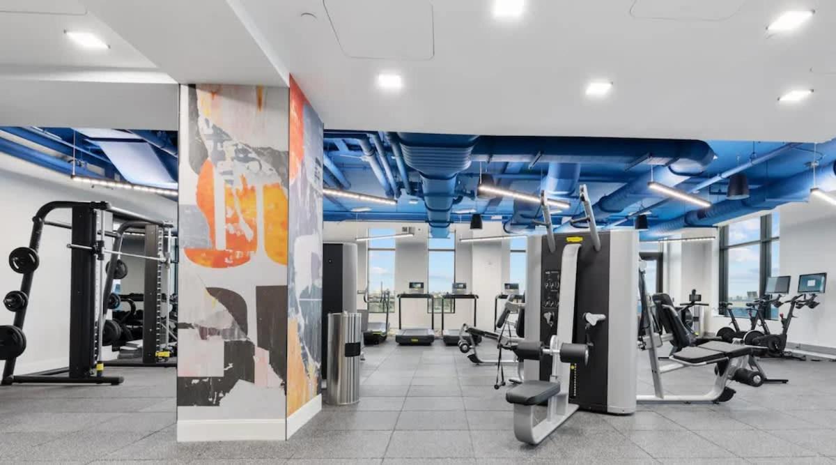 North End 2br W Pool & Gym Boston