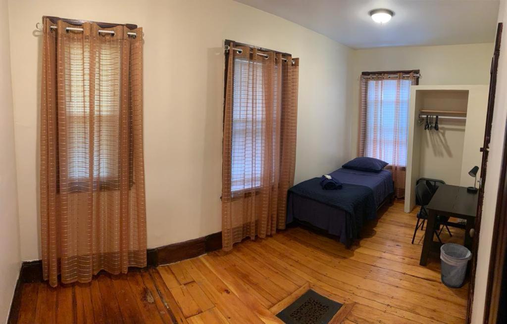 Furnished Private 1-4 *