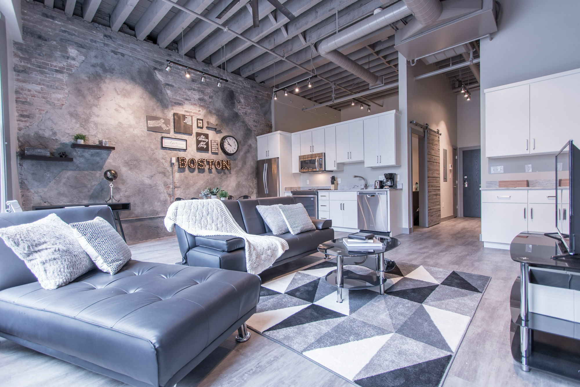 Industrial 1br In Downtown Crossing By Sonder Apartment