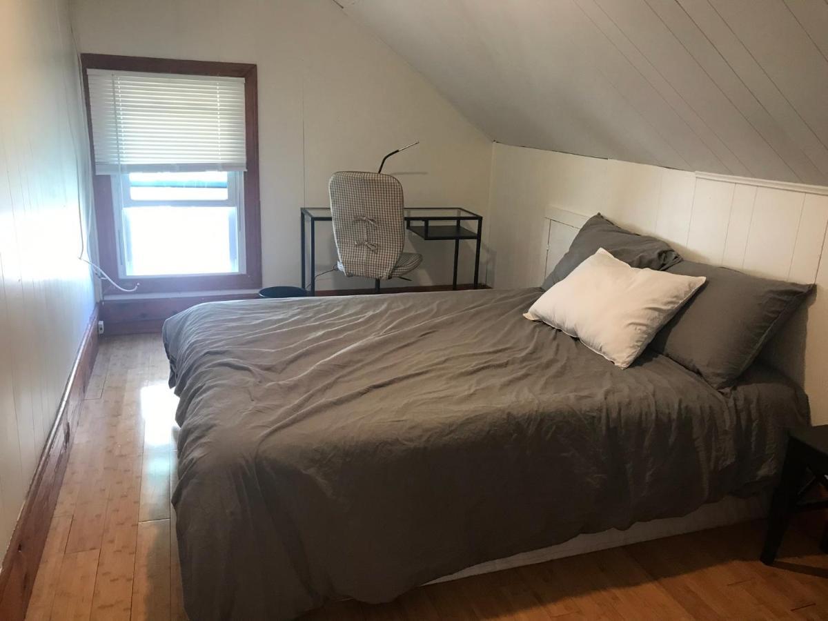 Homestay Trenton Street Homestay Boston