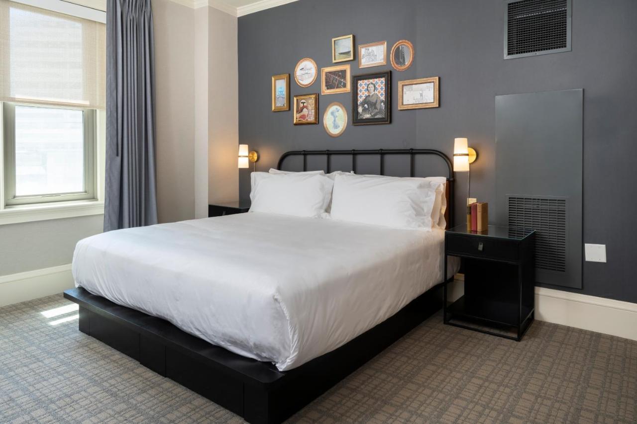 Copley Square Hotel, A Found Boston