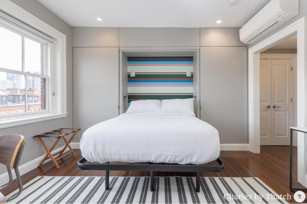 J Miller Flats By Thatch * Boston