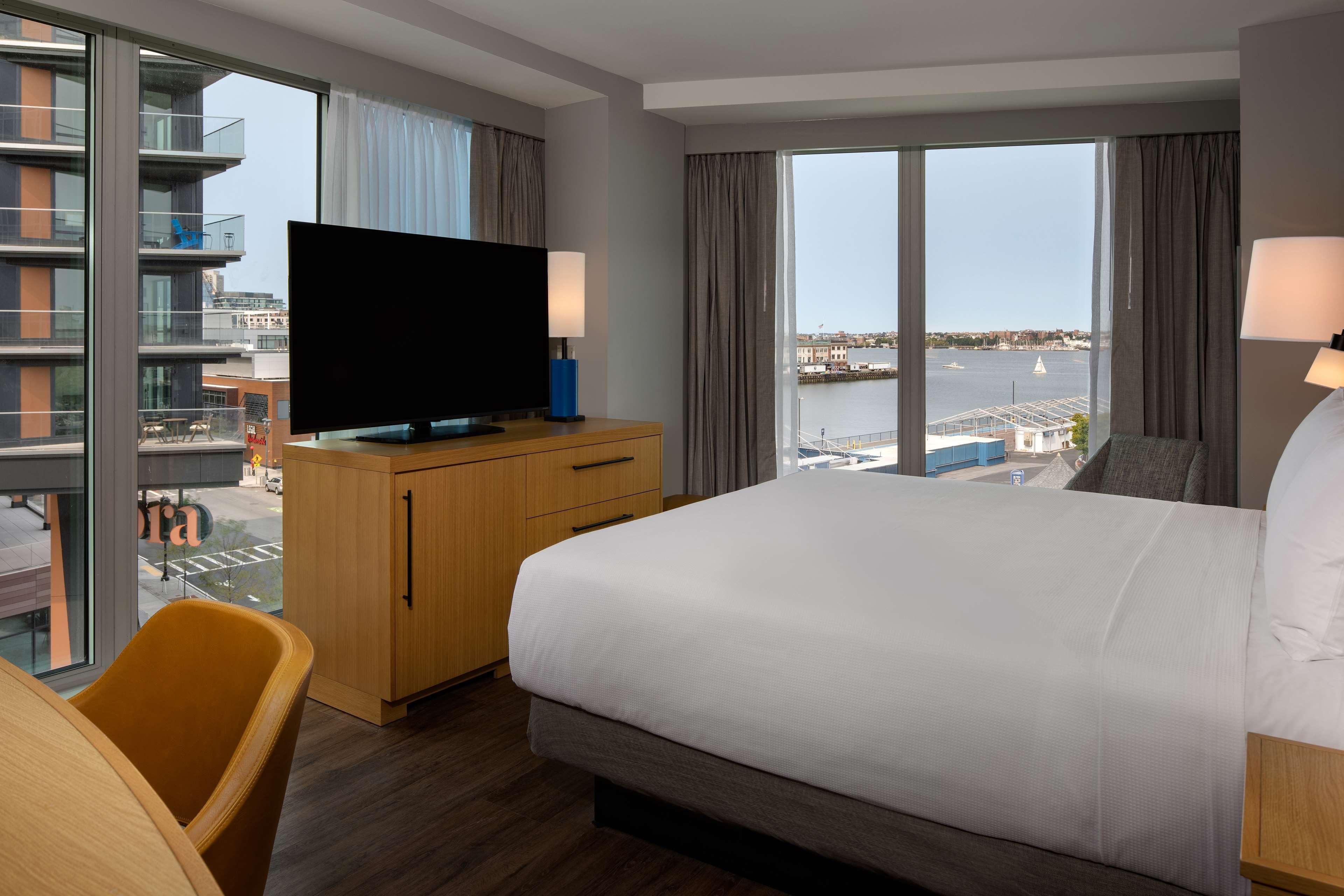 Hyatt Place Boston/seaport District Boston