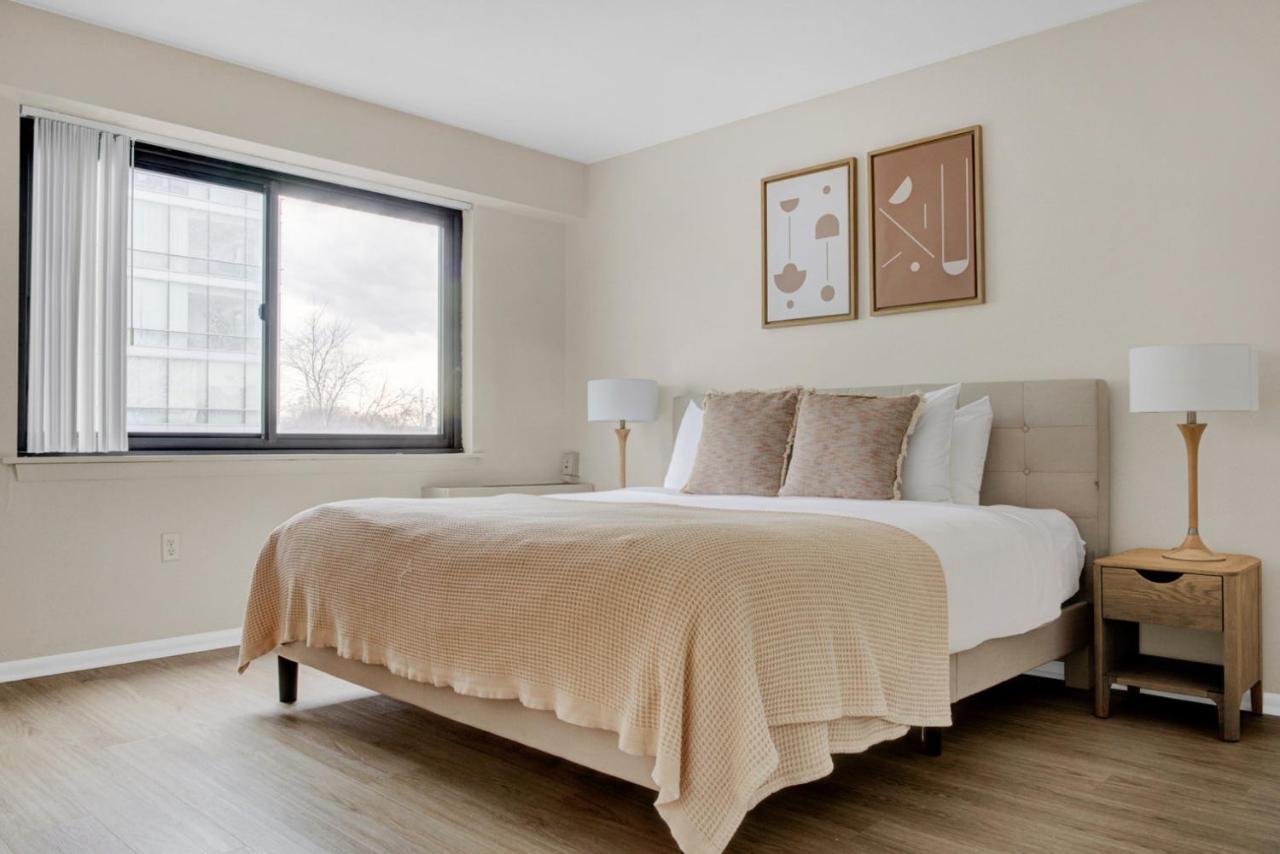 Apartment Spacious Beacon Hill 1br Wviews Gym Bos-499 Boston