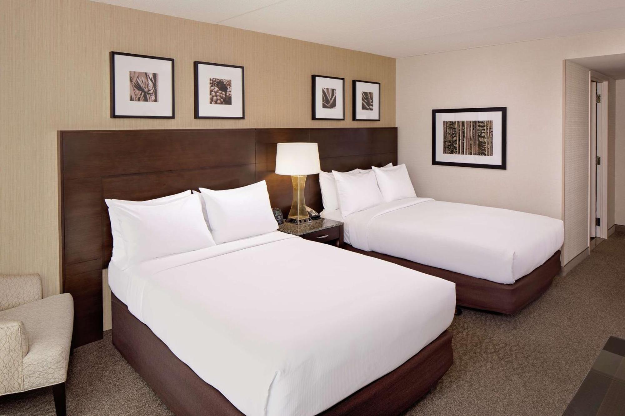 Doubletree By Hilton Bayside Boston