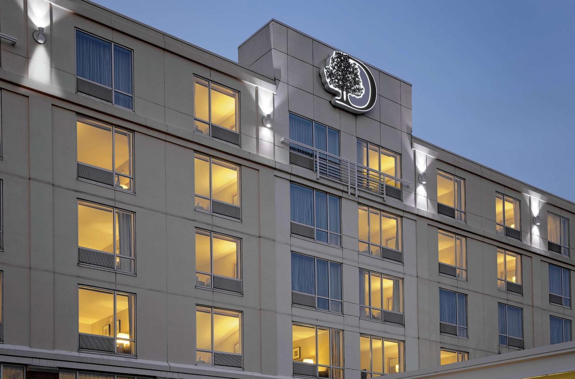 Hotel Doubletree By Hilton Bayside 3*
