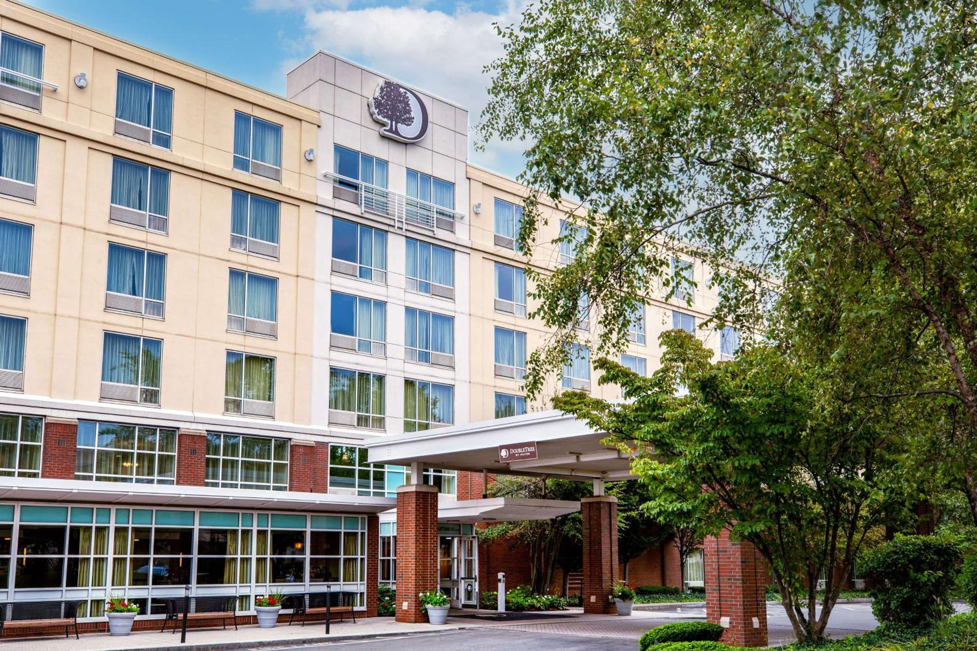 Doubletree By Hilton Bayside Boston