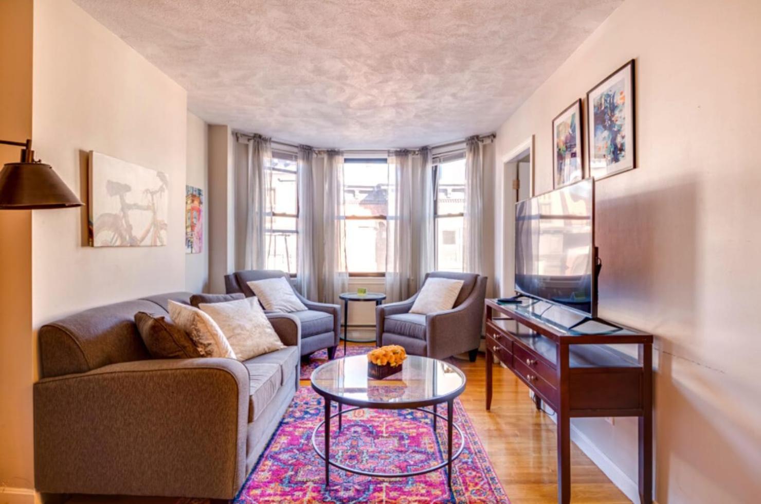 Apartment Spacious In North End - Bs-5 *