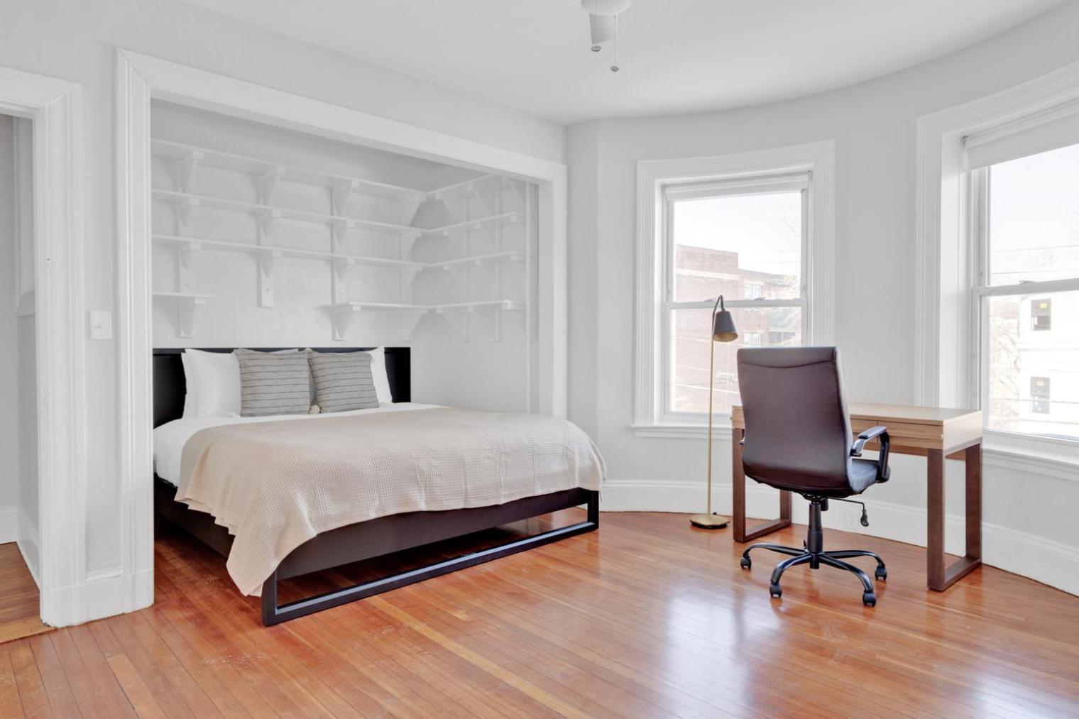 2br In Desirable Quiet Area Nrgrocery T-stop Bos-537 * Boston
