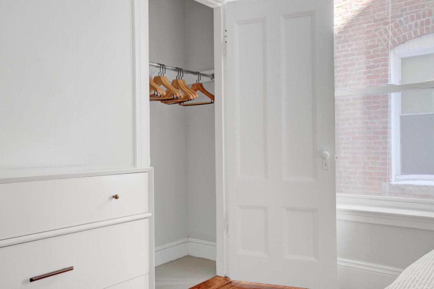 2br In Desirable Quiet Area Nrgrocery T-stop Bos-537 * Boston