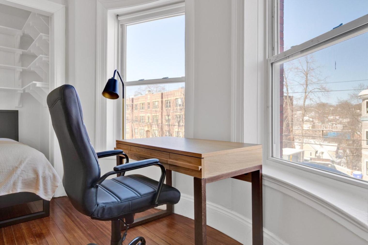 2br In Desirable Quiet Area Nrgrocery T-stop Bos-537 Apartment *