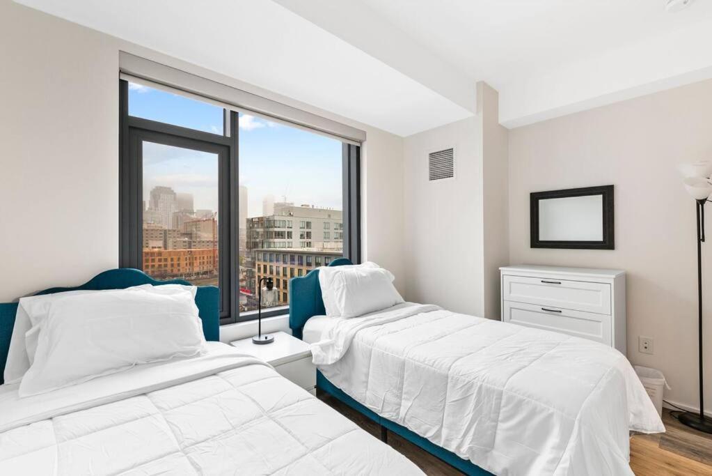 Royale Club Family Collection By Orchard Group * Boston