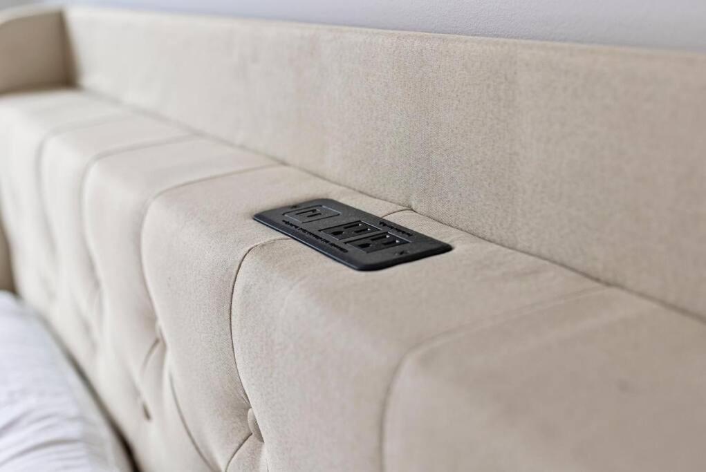 Royale Club Family Collection By Orchard Group Apartment *