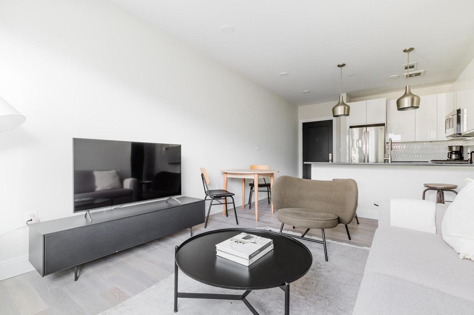 Apartment Blueground East 2bd Bos-1126 *